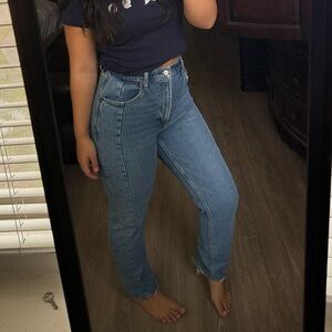 Abercrombie & Fitch The 90s Straight Ultra High Rise Jeans- Curve Love